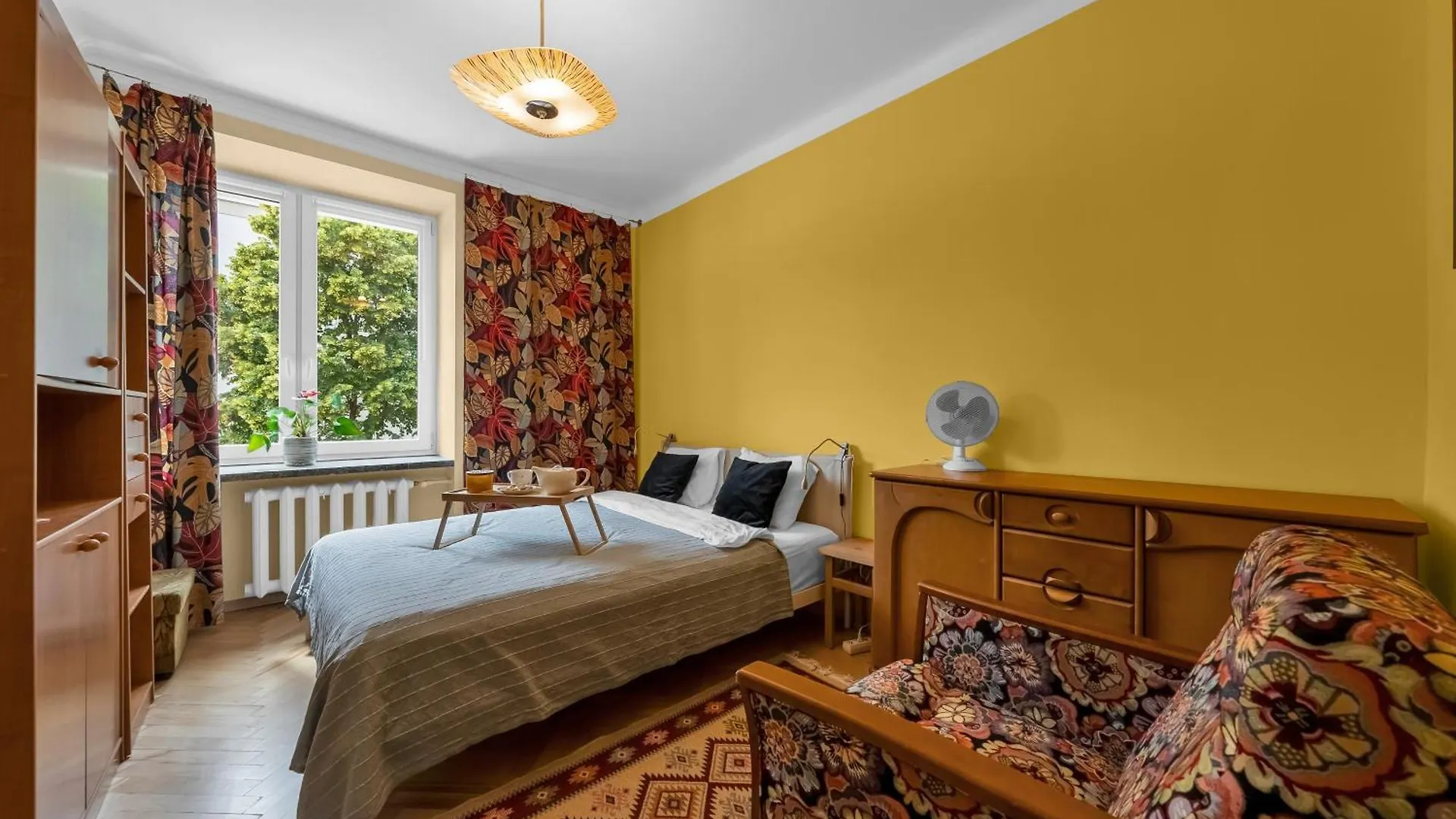 70M2 Warsaw Wola Apartment - Top Location, 2 Bedrooms, 1St Floor - By Rentujemy